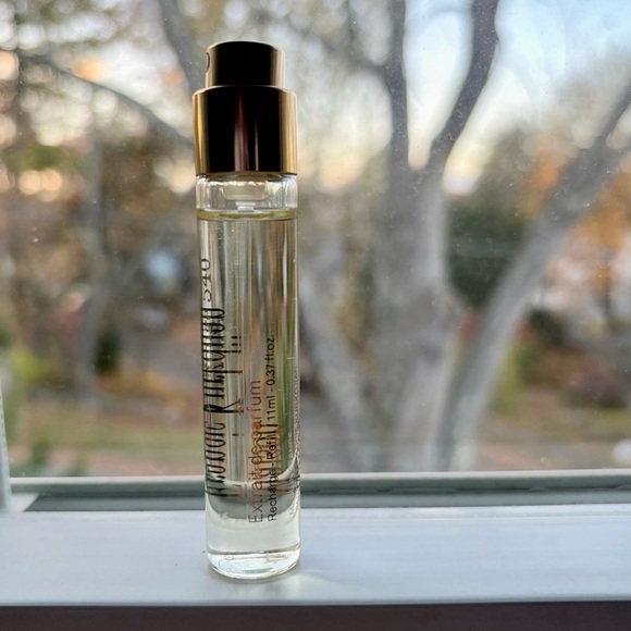 Baccarat Rouge 540 Travel Spray - 11mL - Picture 2 of 2